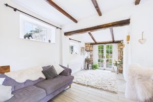 Lounge- click for photo gallery